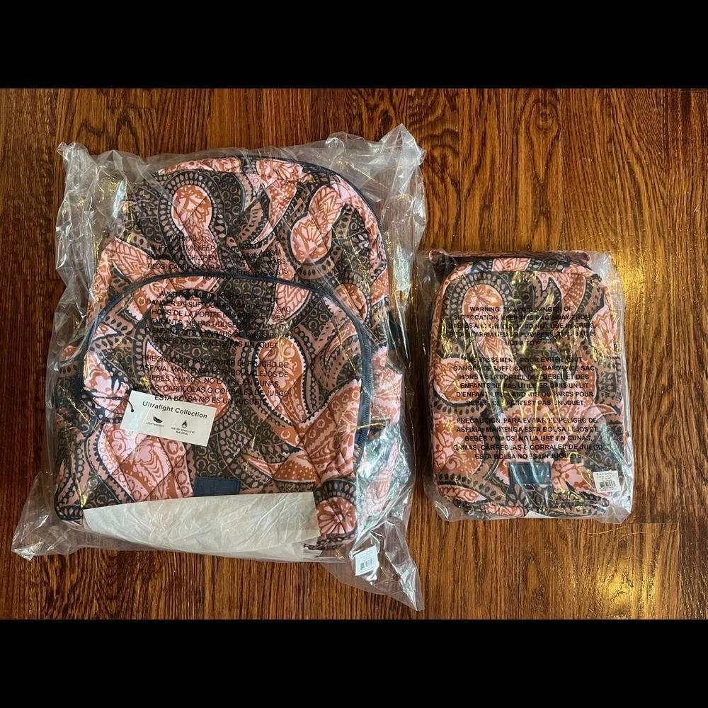 Vera Bradley Fern Paisley backpack and lunchbox - Picture 2 of 10